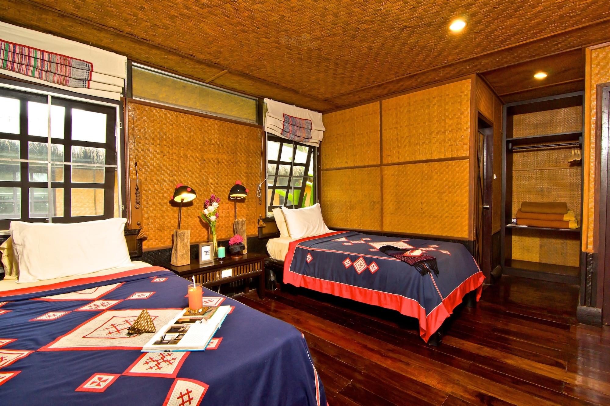 מאה רים Hmong Hilltribe Lodge מראה חיצוני תמונה